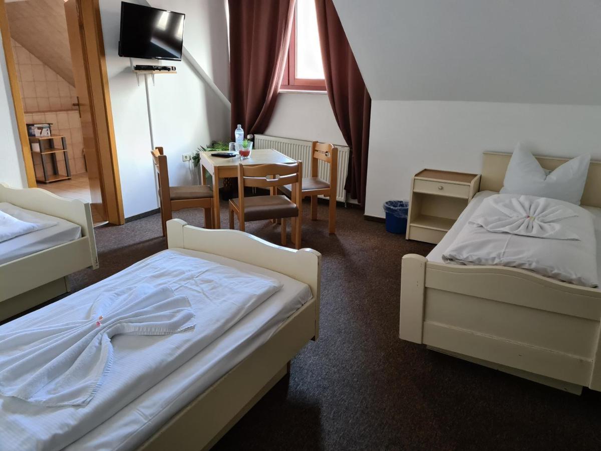 Hotel Ceteno Вунсторф Экстерьер фото