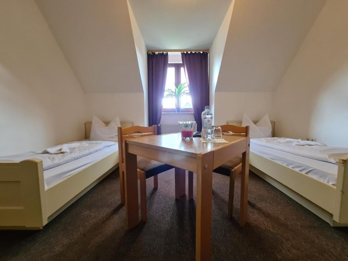 Hotel Ceteno Вунсторф Экстерьер фото