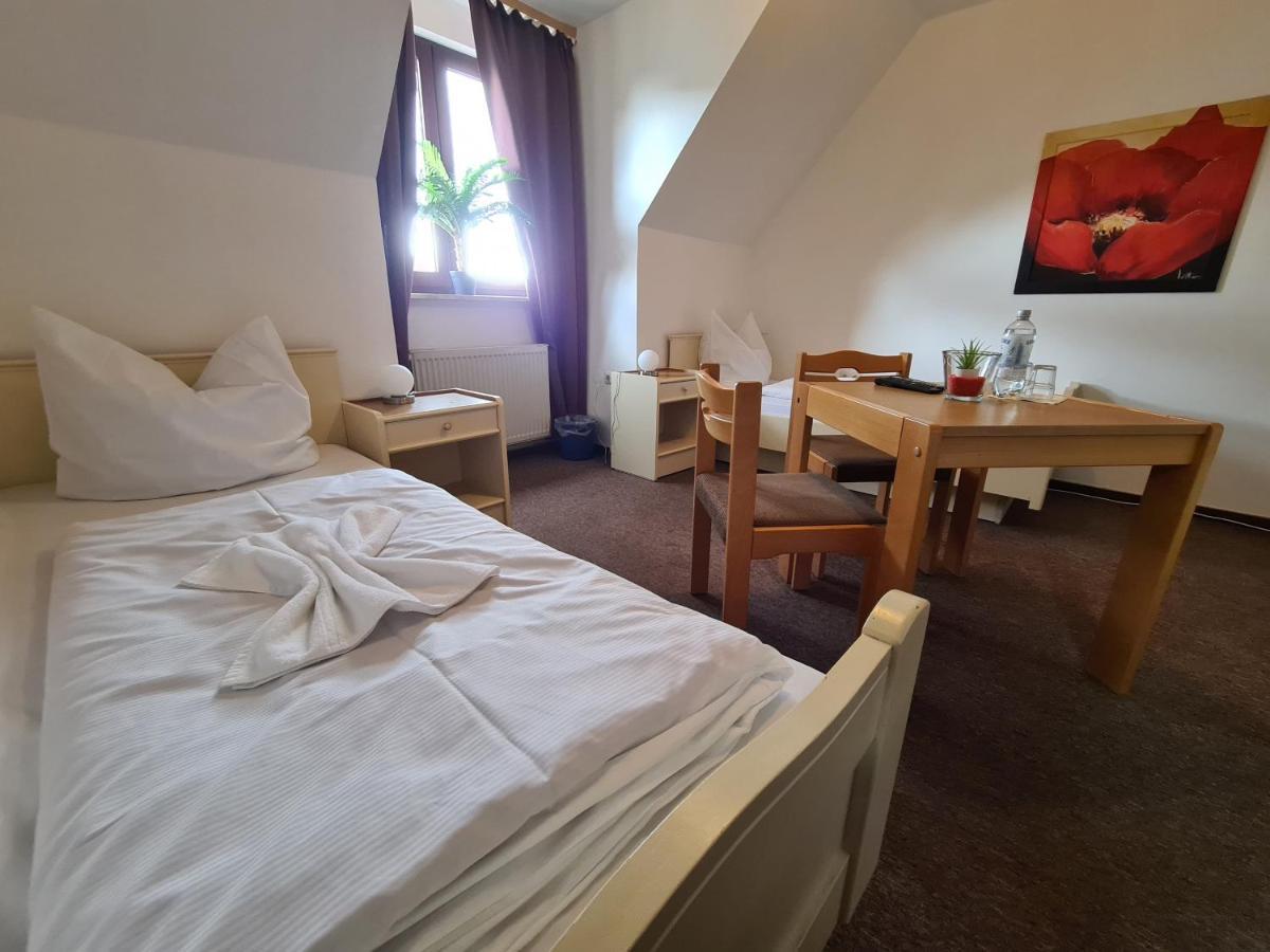 Hotel Ceteno Вунсторф Экстерьер фото