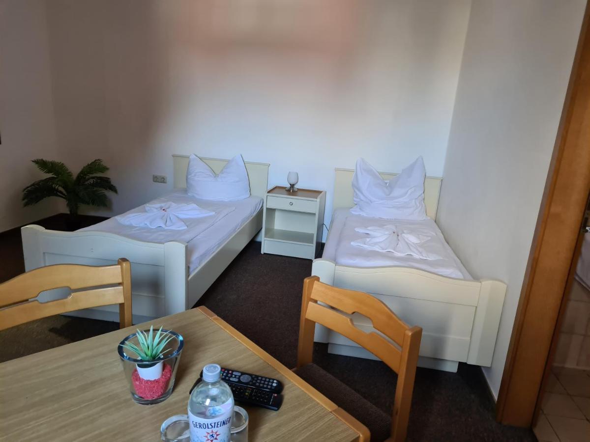 Hotel Ceteno Вунсторф Экстерьер фото